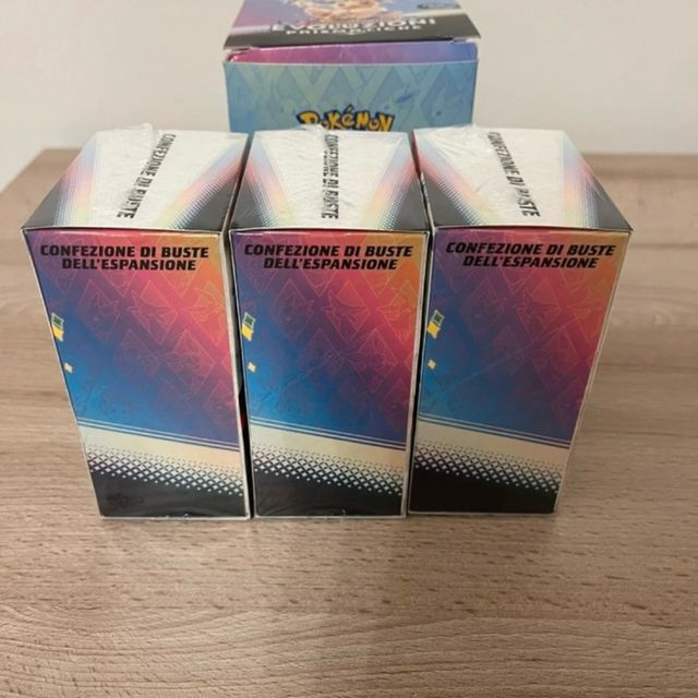 Pokemon Evoluzioni Prismatiche - 3 Bundle