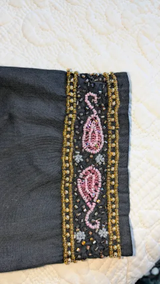 Blusa cruzada con pedrería