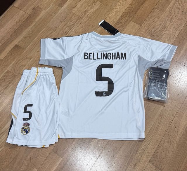 Conjunto Real Madrid Bellingham Talla 8 años