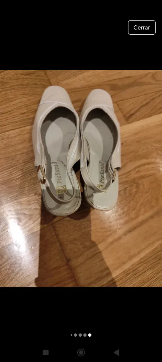 Zapatos de señora beige