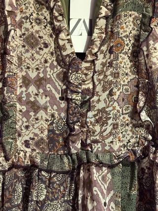 Vestido estampado Zara