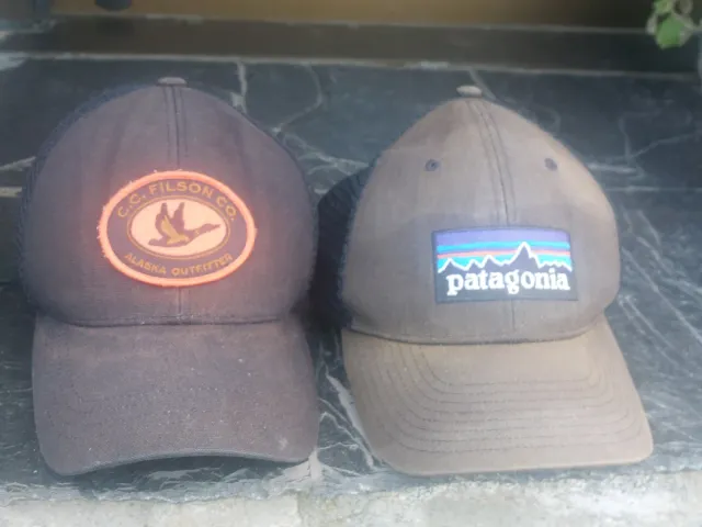 Lote 2 Gorras Filson y Patagonia