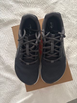 Zapatillas running Altra Escalante negras