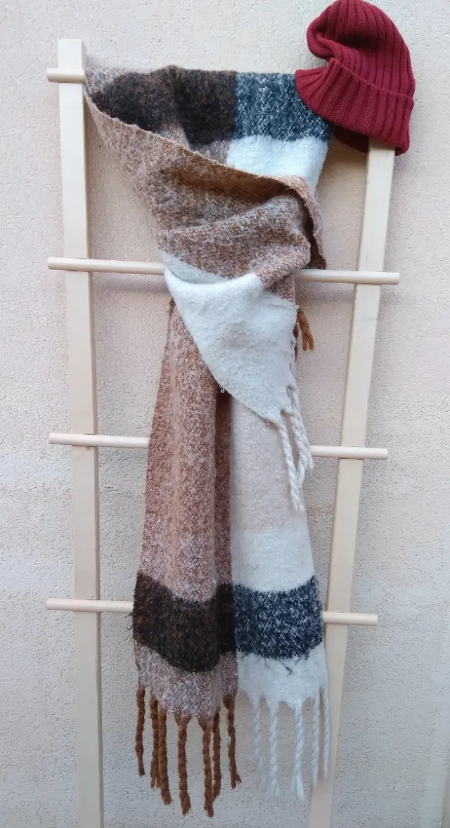 Bufanda y gorro mujer cuadros