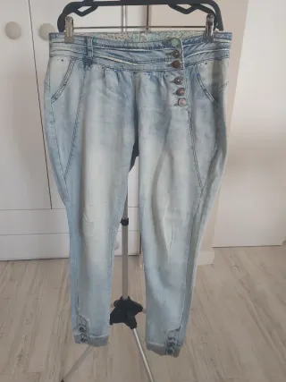 Pantalón vaquero Koroshi Talla 38