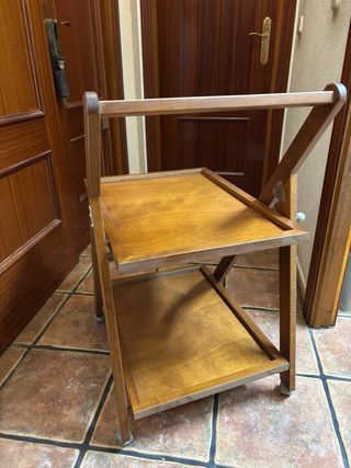 Mesa auxiliar plegable de madera