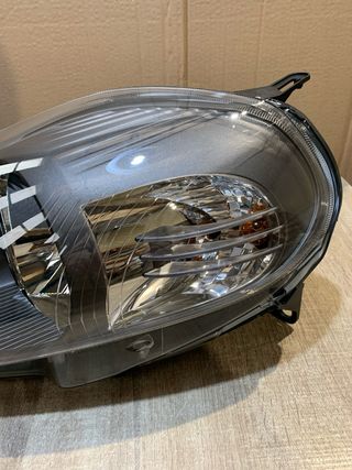 Faro Delantero Izquierdo Valeo Fiat Punto 043884