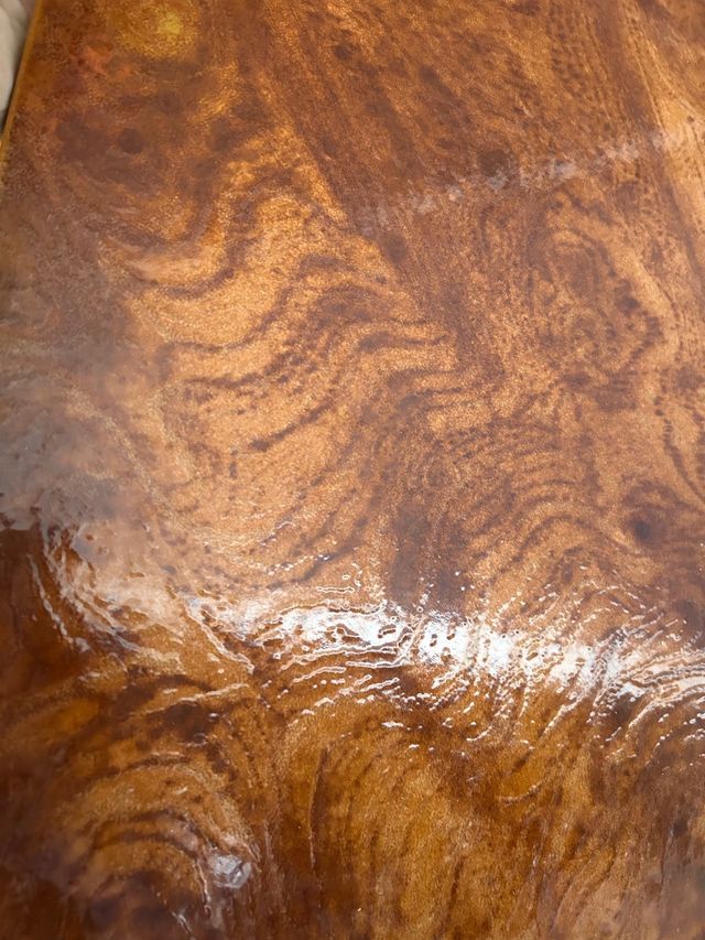 Baldosas marrones efecto madera