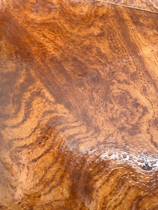 Baldosas marrones efecto madera