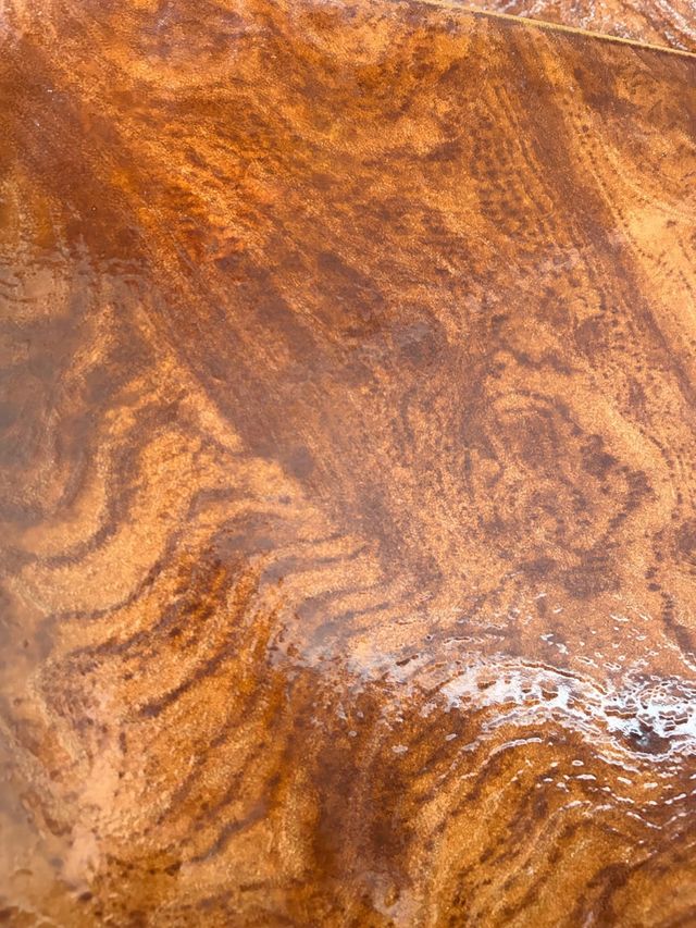 Baldosas marrones efecto madera