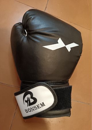 Guantes Kick Boxing / Muay Thai Negros