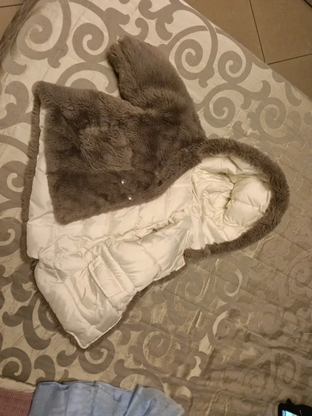 Giubbino pelliccia 12 mesi