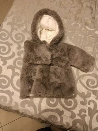 Giubbino pelliccia 12 mesi