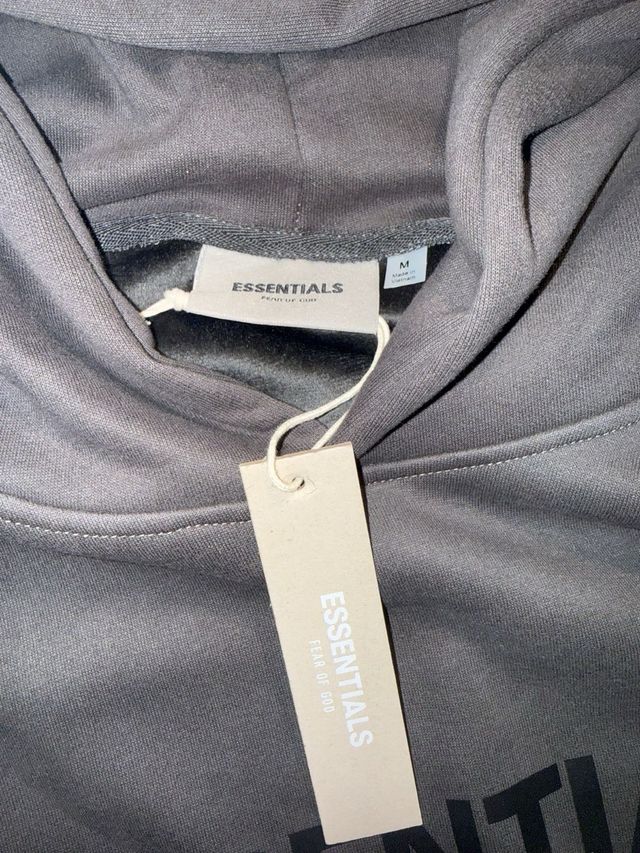 Sudadera ESSENTIALS Gris