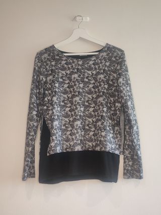 Blusa Nicté estampada blanca y negra – Talla M