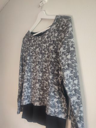 Blusa Nicté estampada blanca y negra – Talla M