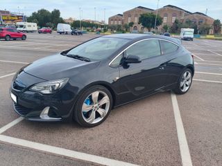 Opel Astra J OPC 280CV 2014