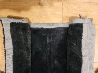 Abrigo Hollister Interior de Borrego