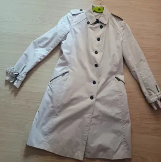 Trinchera mujer beige