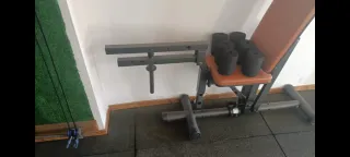 Banco de musculación ajustable