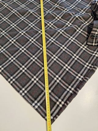 Poncho/Capa de cuadros mujer cuello cerrado