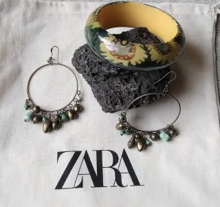 Conjunto Zara Pendientes y Pulsera