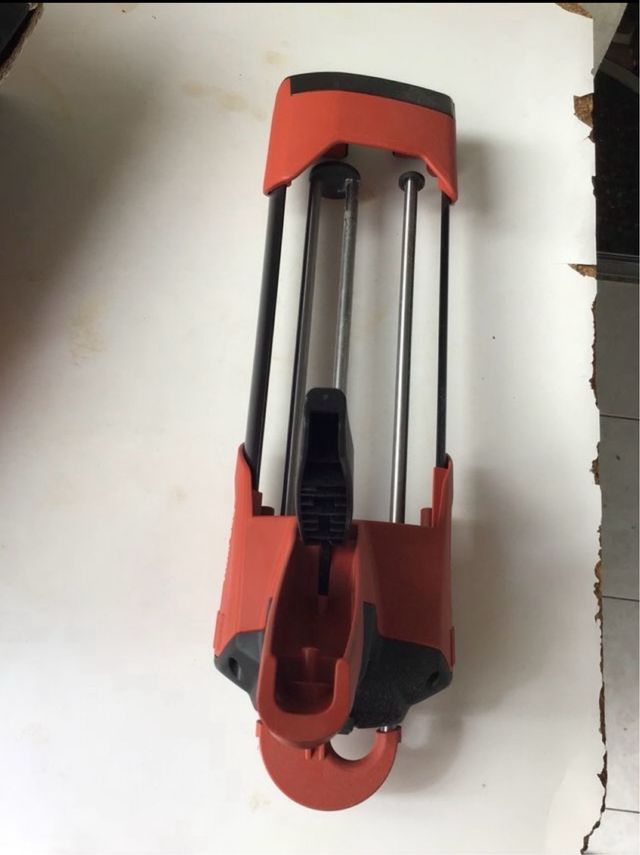 Aplicador Adhesivo Hilti HDM 500