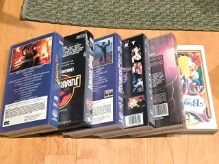 Lote 9 Películas VHS: Novia de Chucky, Robocop 2,