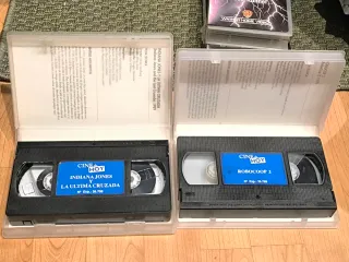 Lote 9 Películas VHS: Novia de Chucky, Robocop 2,