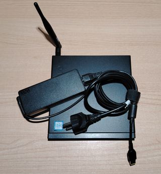 Mini PC Lenovo Thinkcentre M920q. i7-9700T, 32 RAM