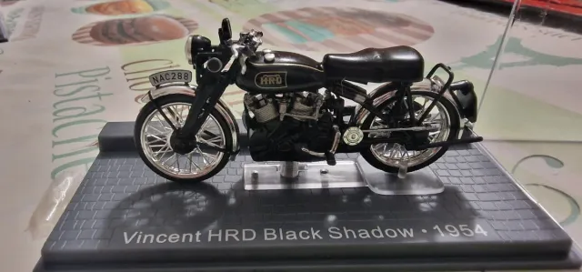 Moto Vincent HRD Black Shadow 1954