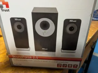 Altavoces Trust SoundForce 2.1 con Subwoofer