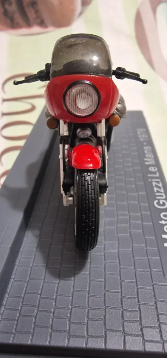 Moto Guzzi Le Mans 1978 Colección
