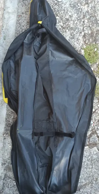 Portacanne Kolpo nero e giallo