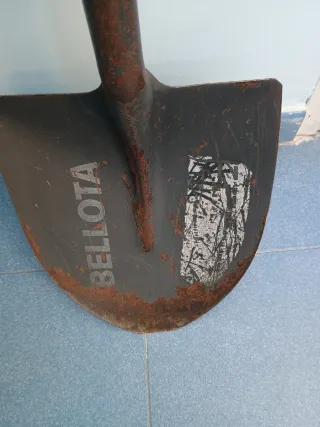 Pala de construcción Bellota