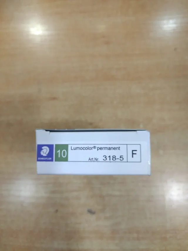 Caja 10 Rotuladores STAEDTLER Lumocolor