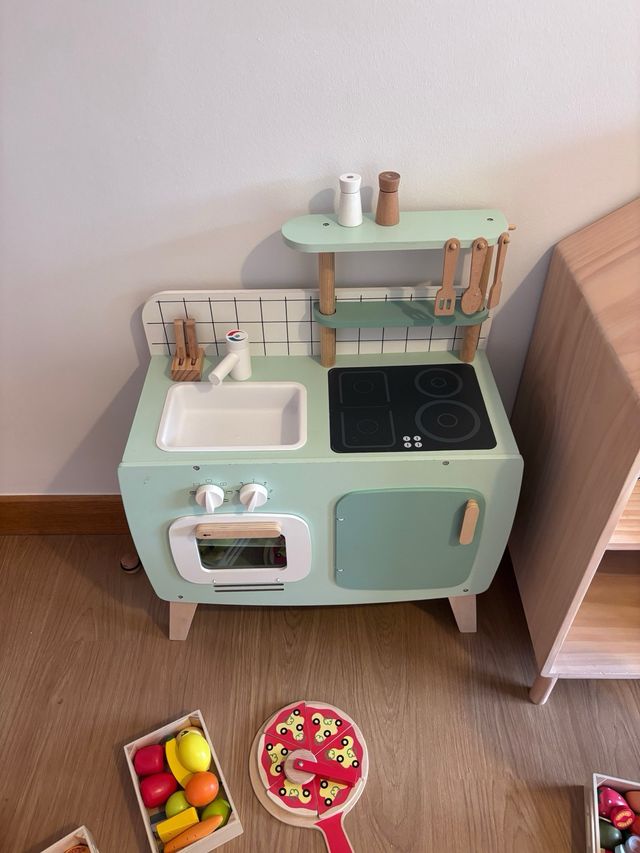 Cocina de madera infantil