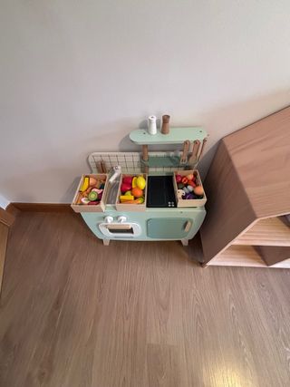 Cocina de madera infantil