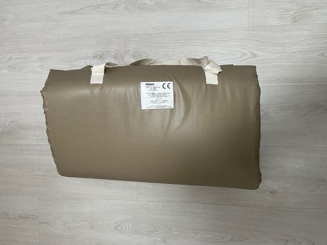 Enrollagateo estampado floral