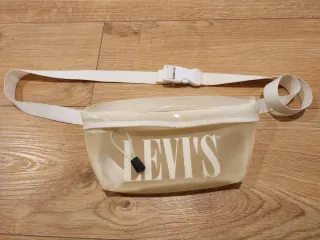 Riñonera Levi's Blanca semitransparente