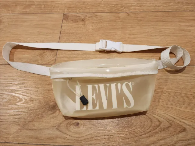 Riñonera Levi's Blanca semitransparente