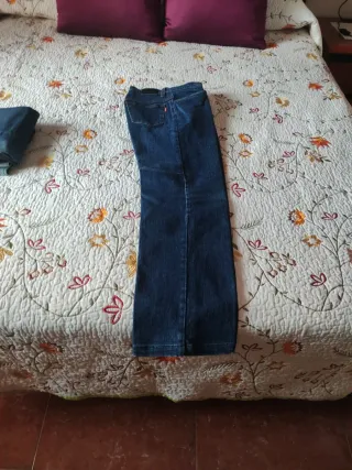 Pantalón tejano Levi's azul