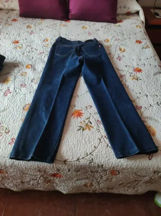 Pantalón tejano Levi's azul