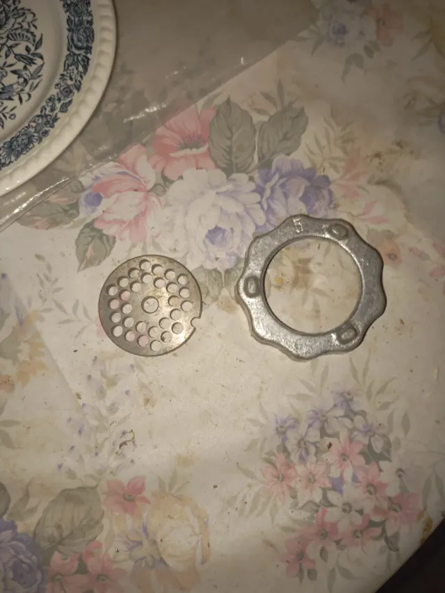 Picadora de carne antigua coleccionista