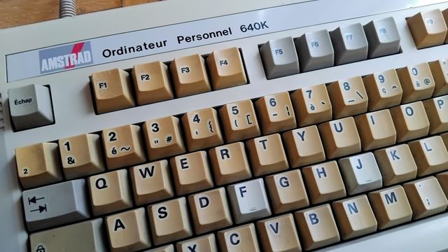 Teclado Amstrad PC2086