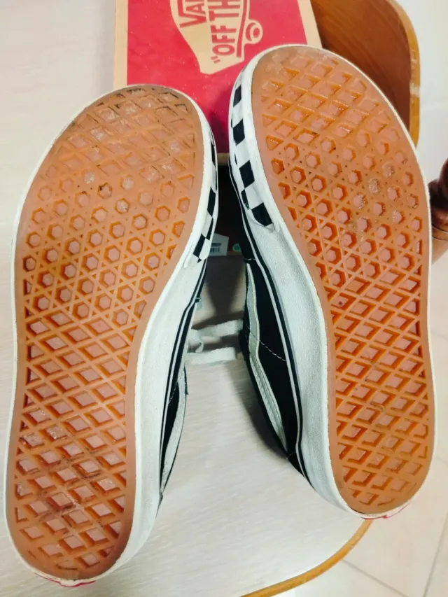 Zapatillas Vans niñ@, Negras y Blancas