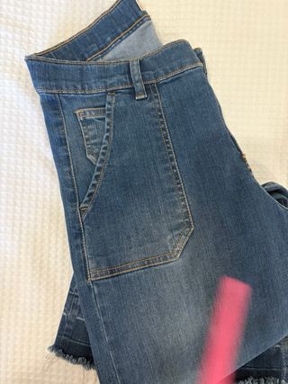 Pantalón vaquero NICOLI. TALLA 14