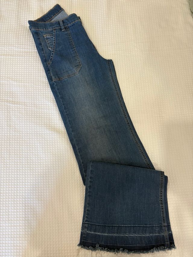 Pantalón vaquero NICOLI. TALLA 14