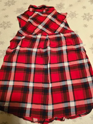 Blusa sin mangas a cuadros roja