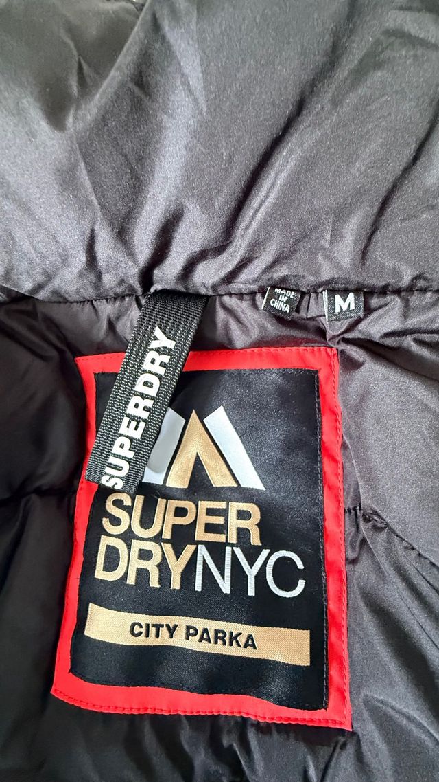 Parka Superdry Roja Talla L